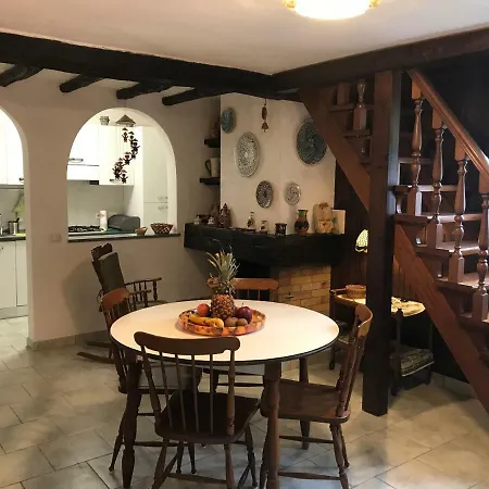 Marco Polo Alojamento de Acomodação e Pequeno-almoço Lavena Ponte Tresa